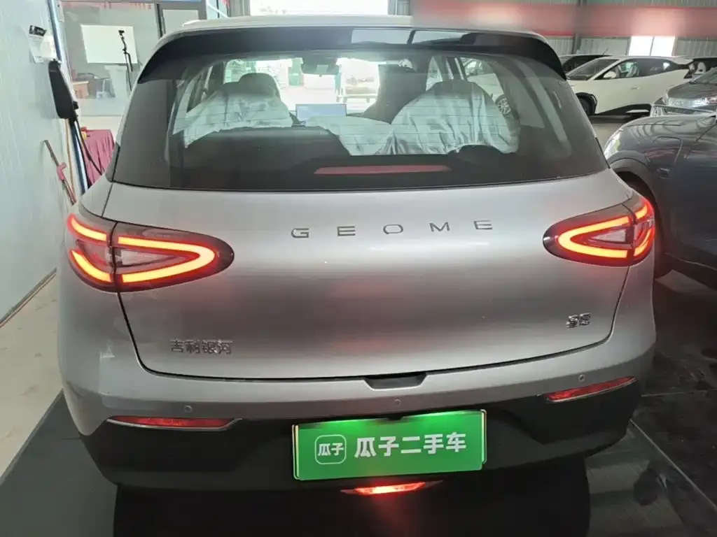 Geely Starburst — фото 4