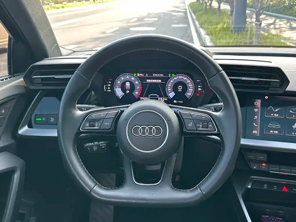 Audi A3 — фото 2