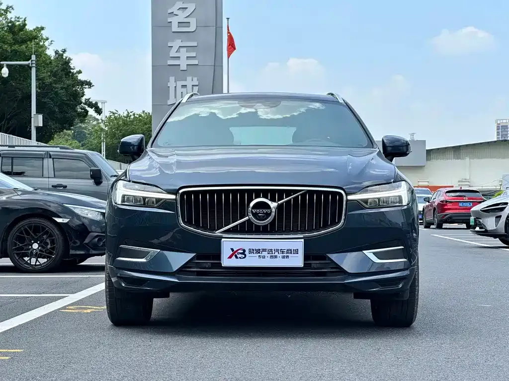 Volvo XC60 — фото 3