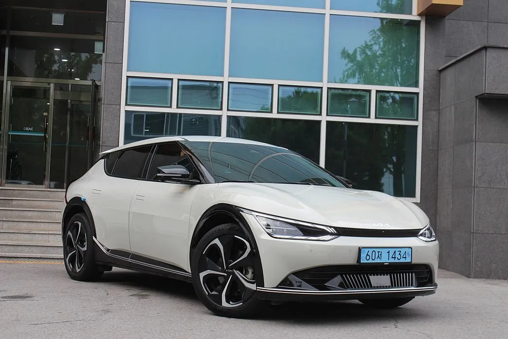 Kia EV6 — фото 3