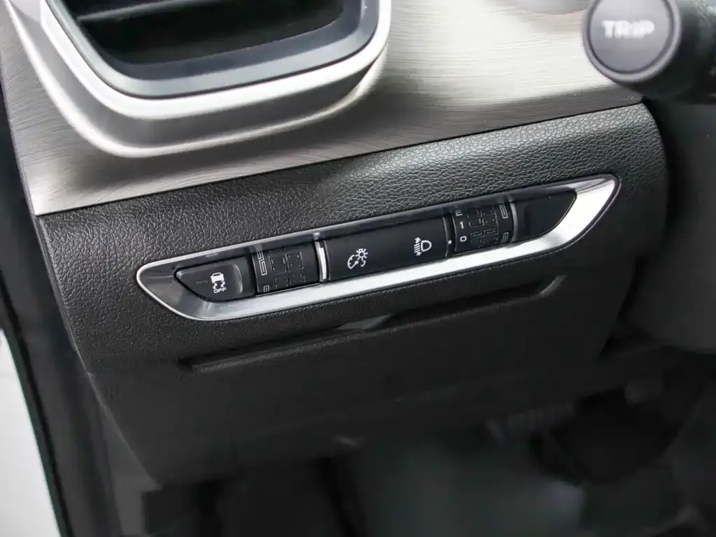 Geely Binyue — фото 2