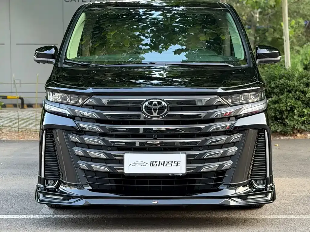 Toyota Vellfire — фото 9
