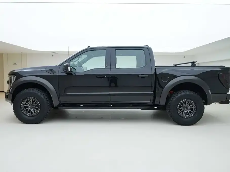 Ford F-150 Raptor — фото 5