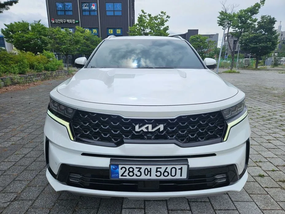 Kia Sorento — фото 9