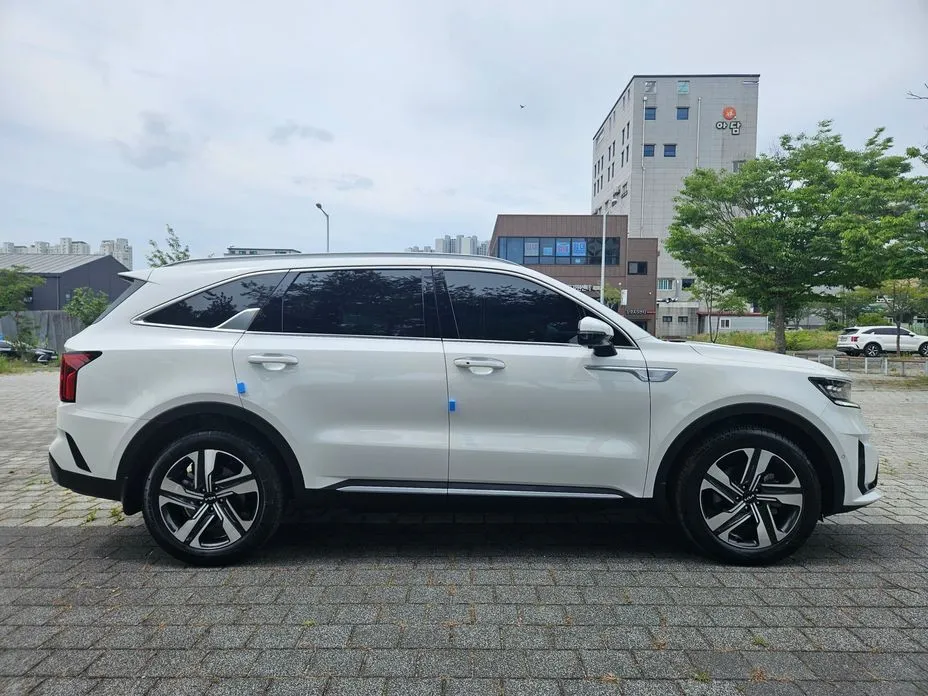 Kia Sorento — фото 3