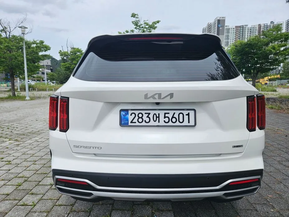 Kia Sorento — фото 5