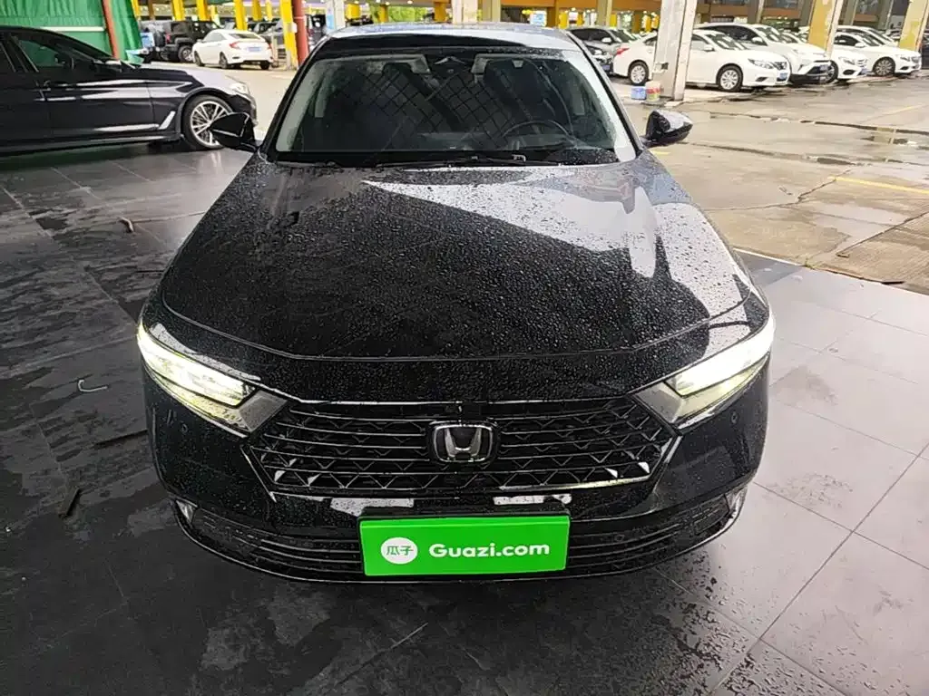 Honda Accord — фото 10