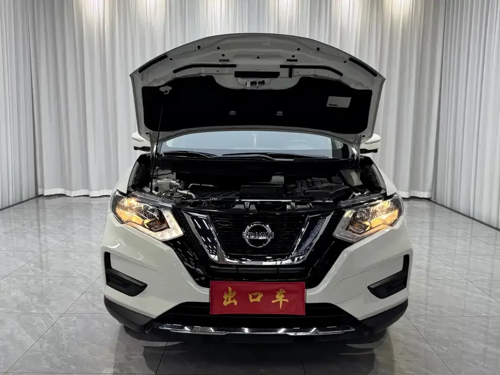 Nissan X-Trail — фото 10