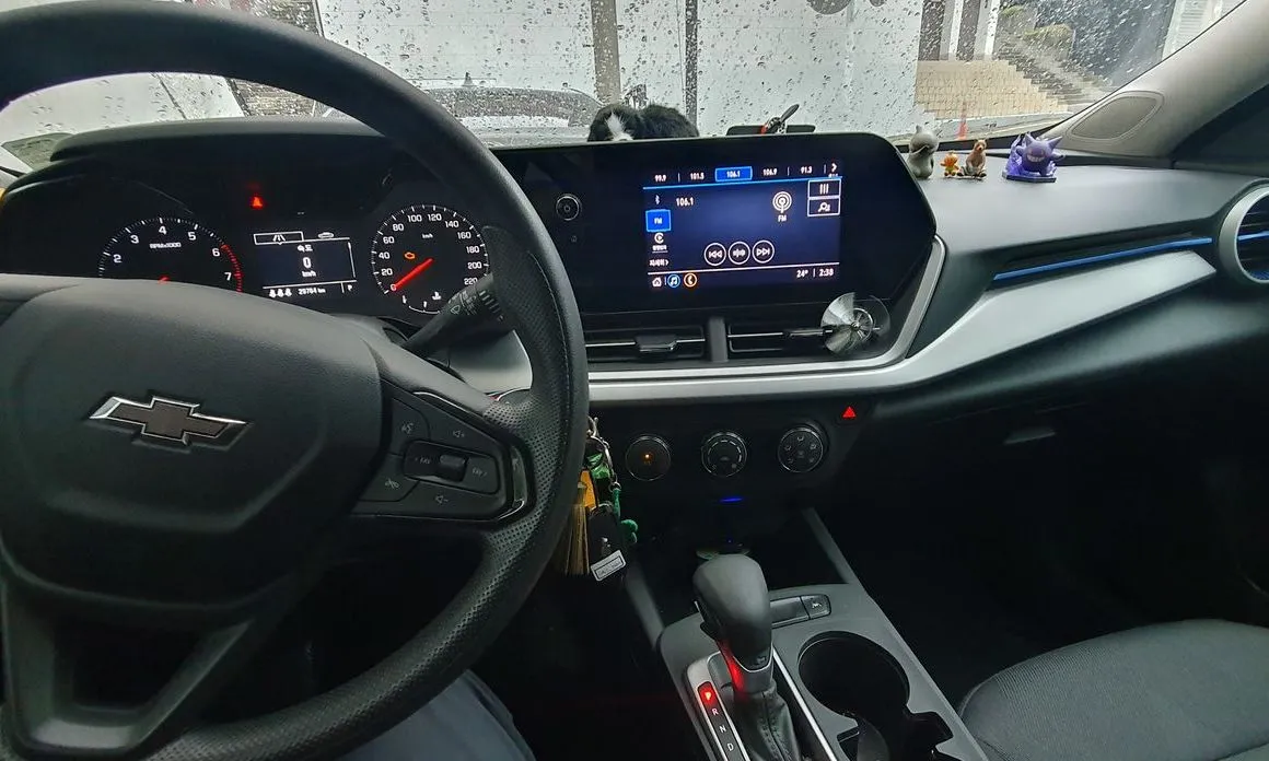 Chevrolet (GM Daewoo) Trax 2024 из KR, фото 3
