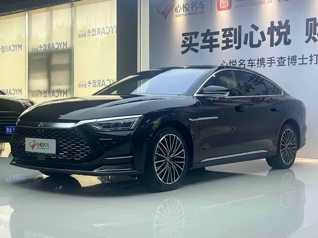 BYD Han — фото 1