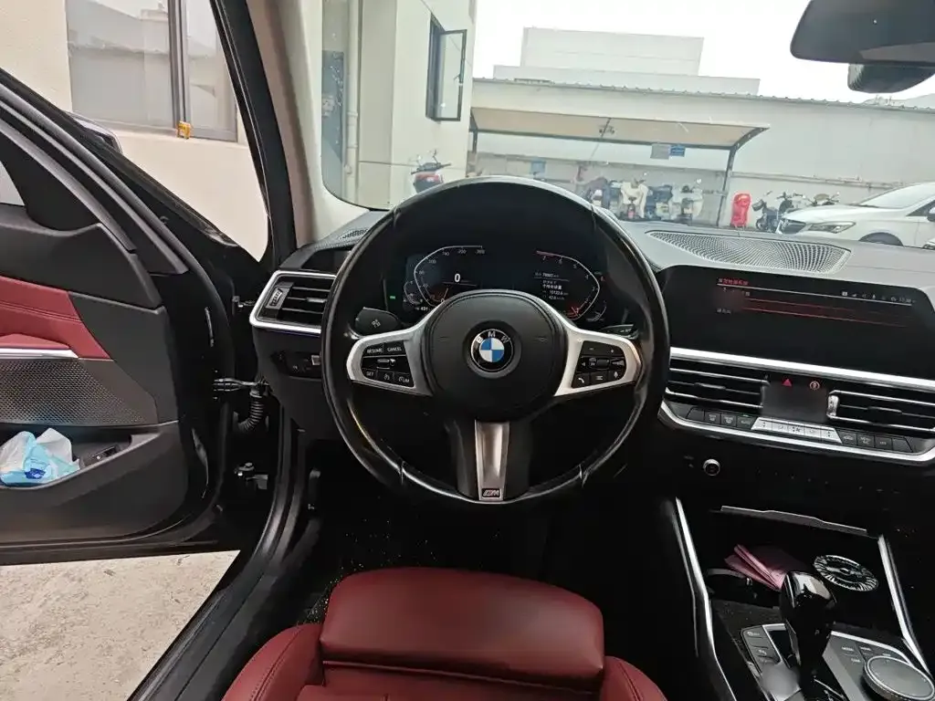 BMW 3 Series — фото 10