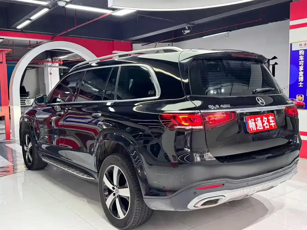 Mercedes-Benz GLS — фото 7