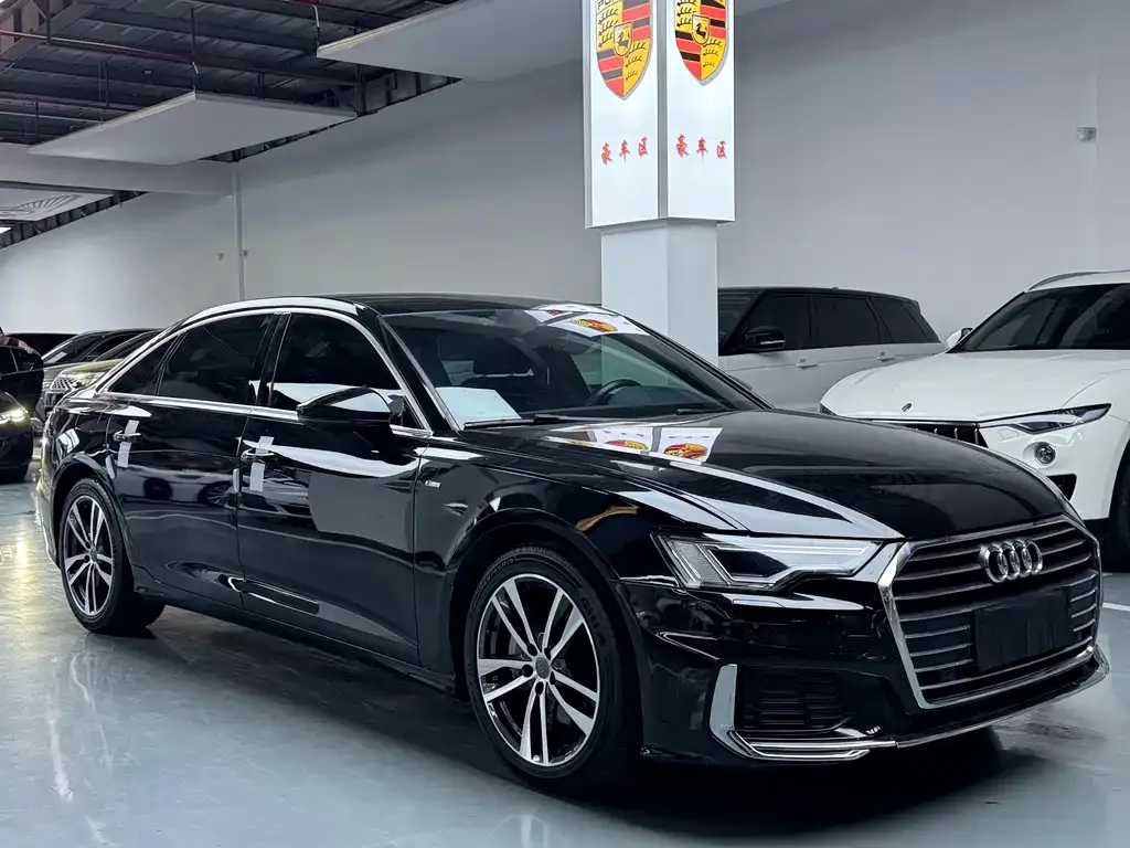 Audi A6L 2022 из CN, фото 4