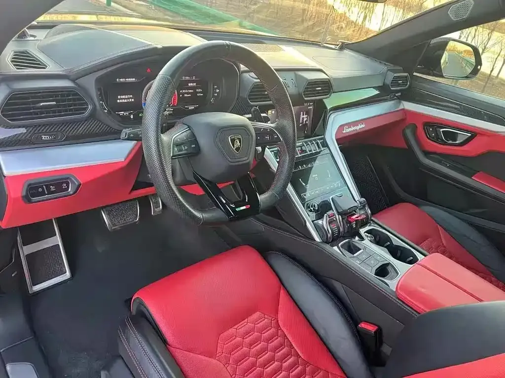 Lamborghini Urus 2021 из CN, фото 6