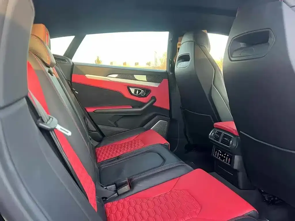 Lamborghini Urus 2021 из CN, фото 5