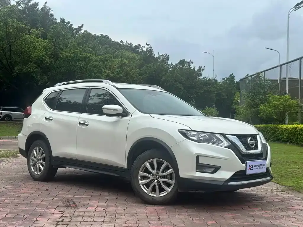 Nissan X-Trail — фото 2