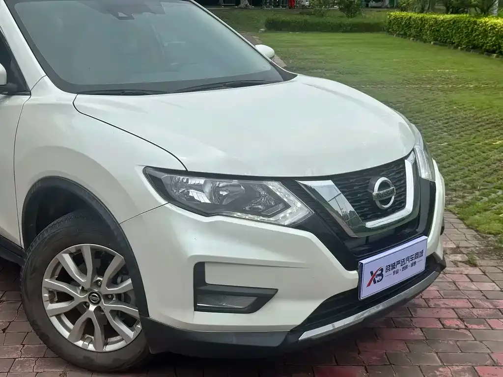 Nissan X-Trail — фото 3