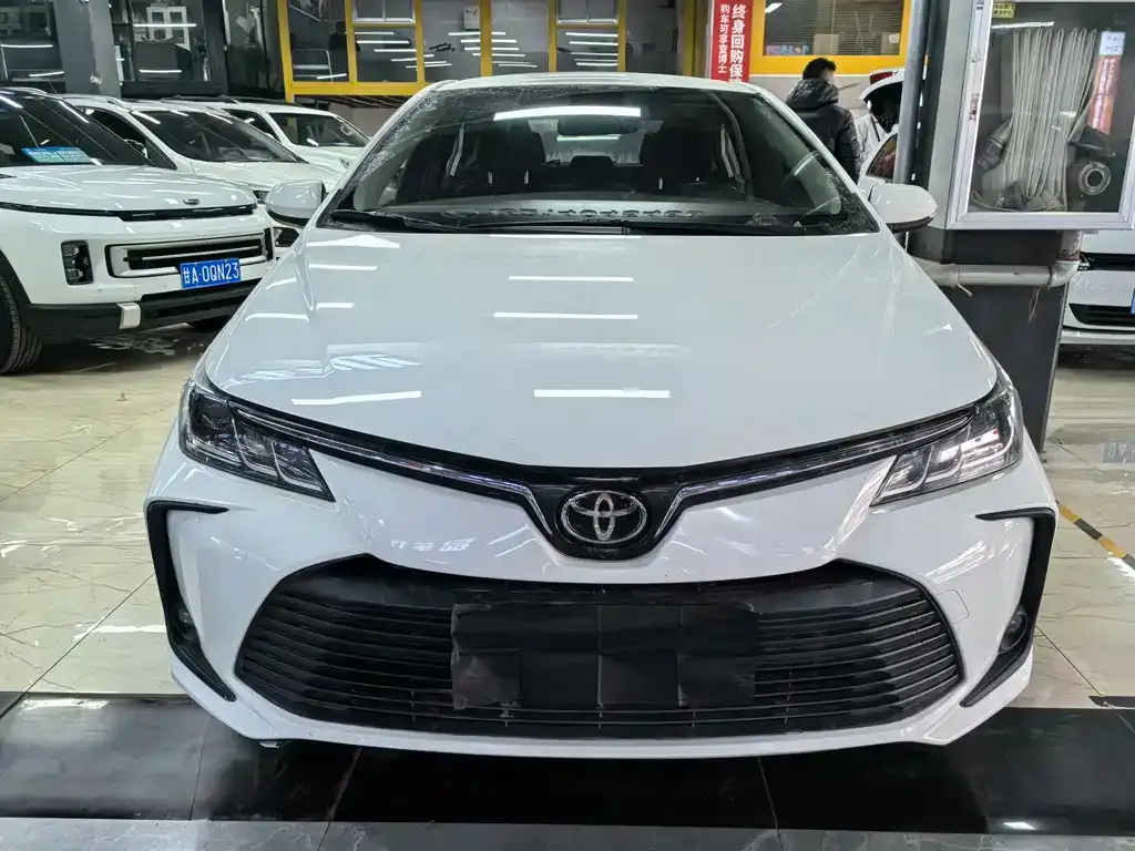 Toyota Corolla 2023 из CN, фото 5