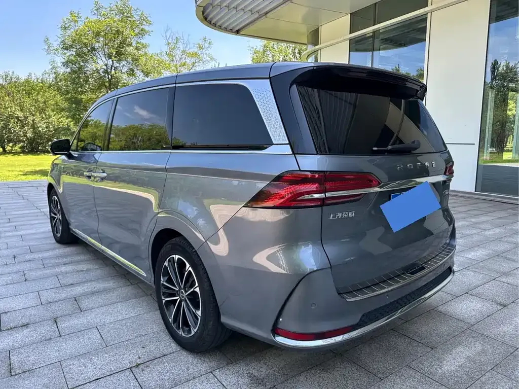 Roewe iMAX8 — фото 9
