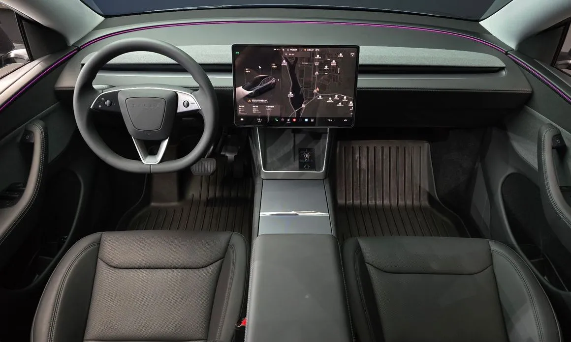 Tesla Model Y — фото 10
