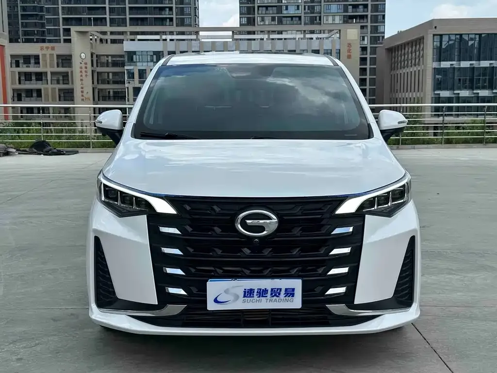 GAC Motor Trumpchi M6 — фото 10