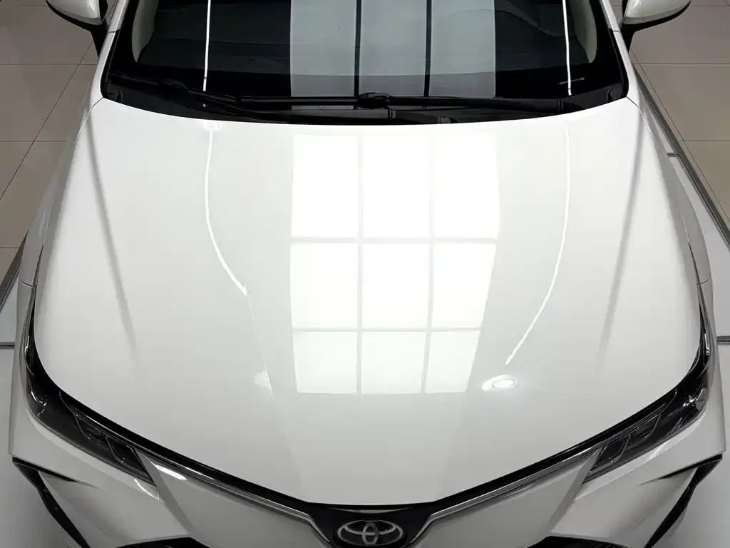 Toyota Corolla — фото 2