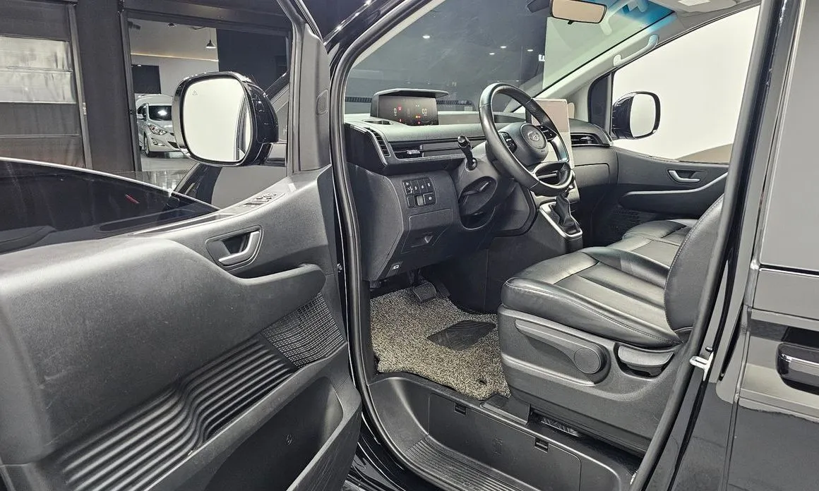 Hyundai Staria — фото 4