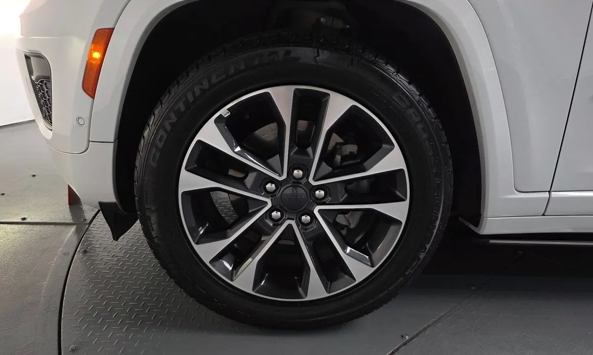 Jeep Cherokee 2023 из KR, фото 10