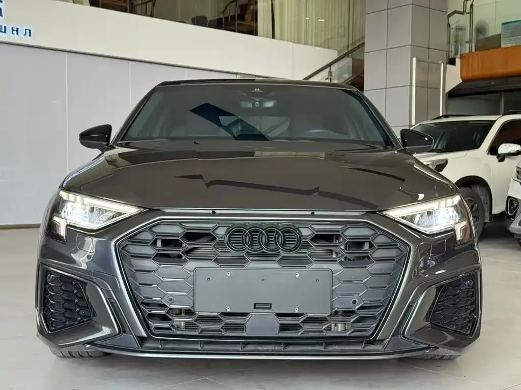 Audi A3 — фото 2