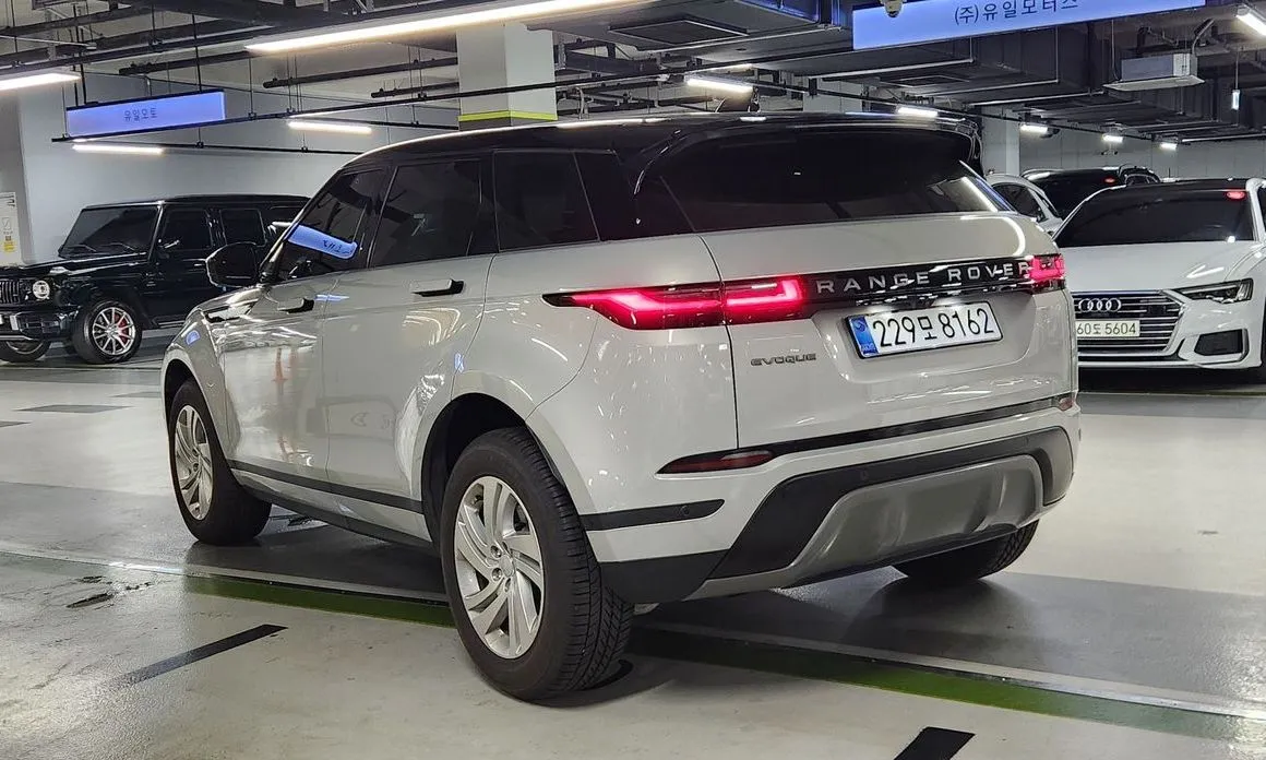 Land Rover Range Rover Evoque — фото 7
