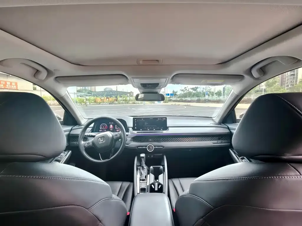 Honda Accord — фото 2