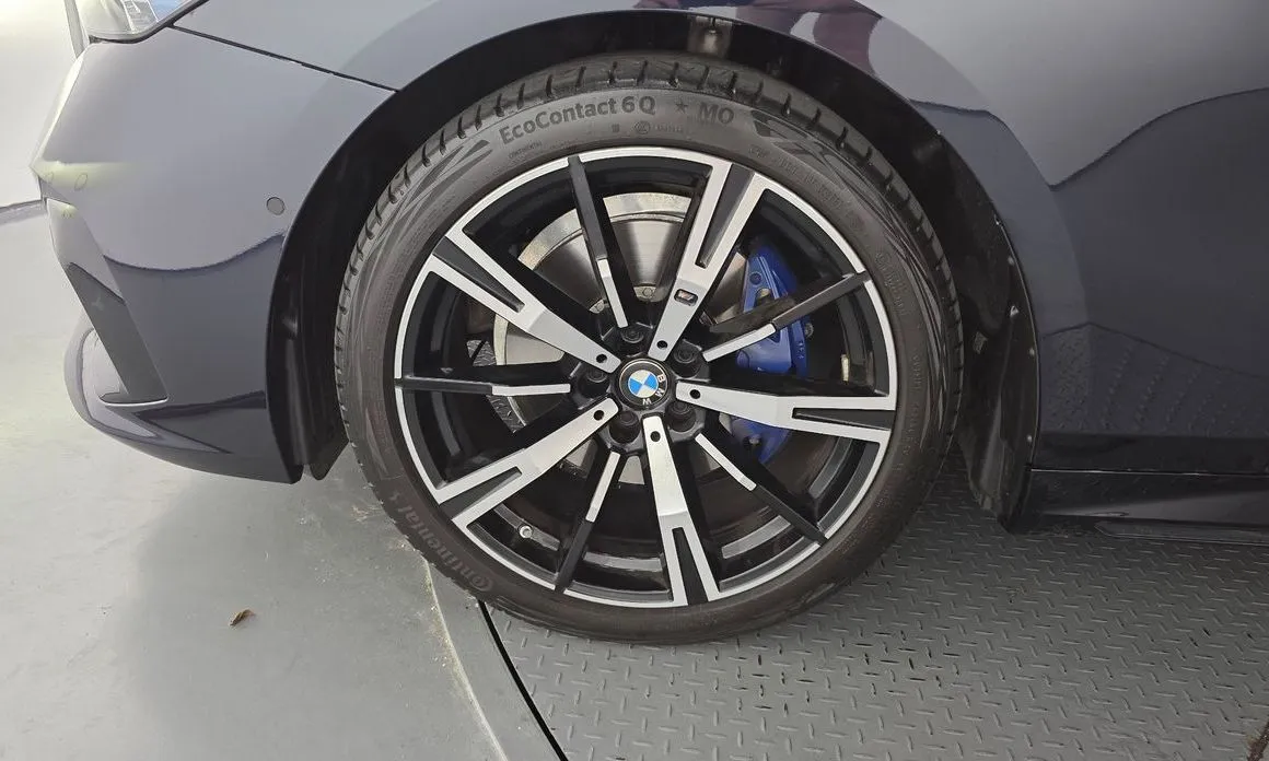 BMW 5-Series 2024 из KR, фото 10