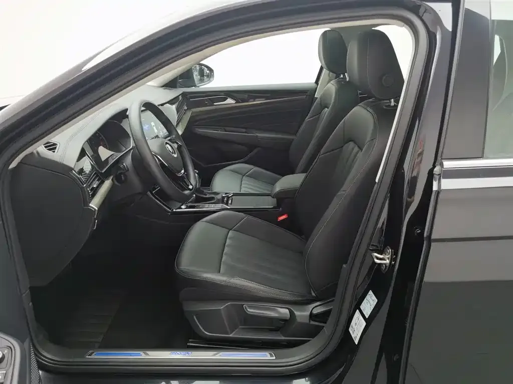 Volkswagen 帕萨特插电混动 — фото 7