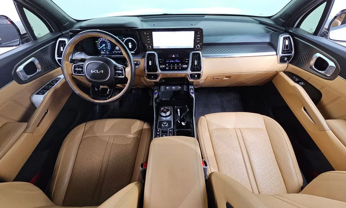 Kia Sorento — фото 7