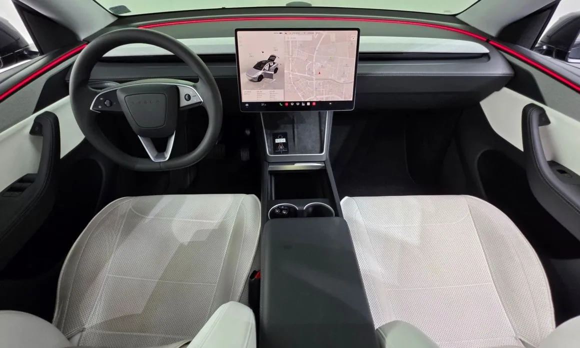 Tesla Model Y — фото 8