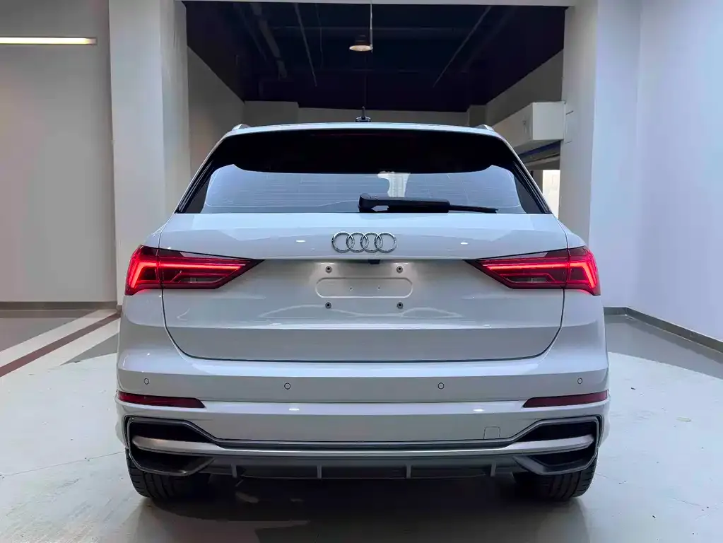 Audi Q3 — фото 5
