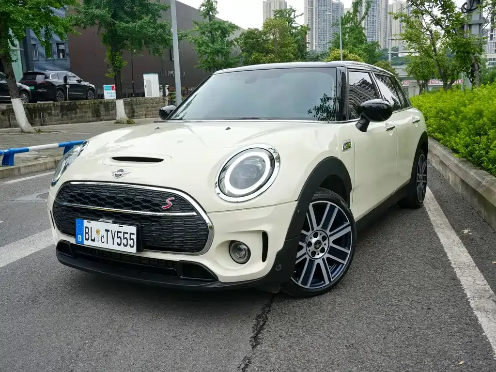 MINI Clubman — фото 9