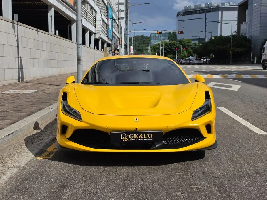 Ferrari F8 2022 из KR, фото 9