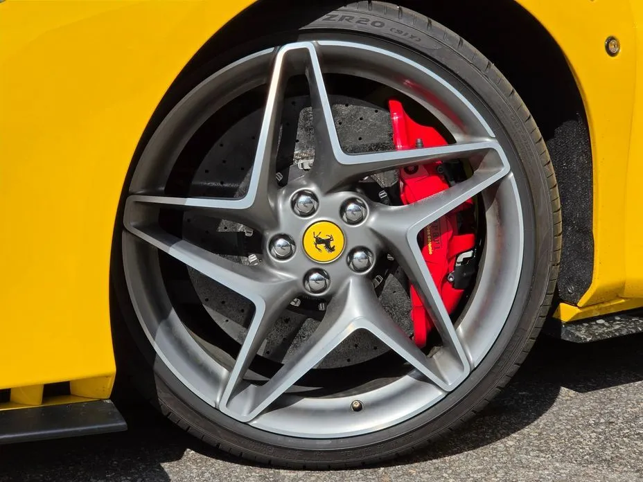 Ferrari F8 2022 из KR, фото 6