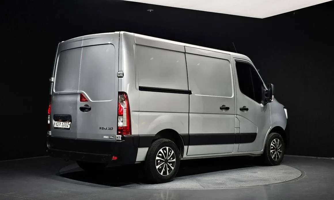 Renault Korea (Samsung) Master 2021 из KR, фото 5