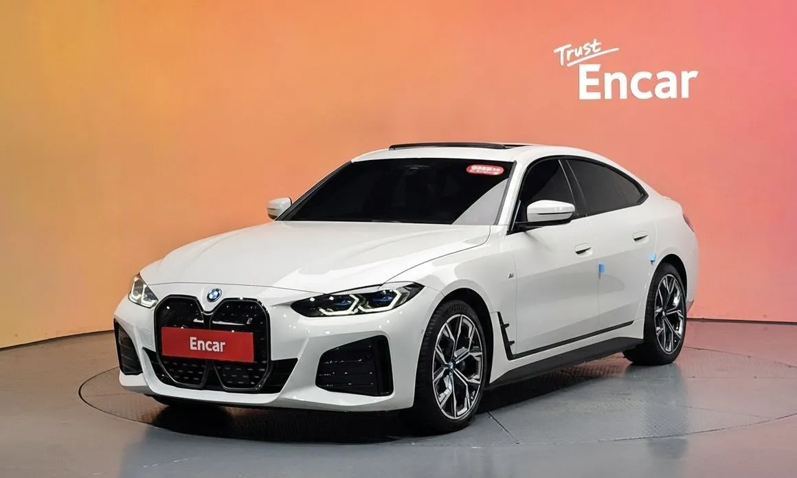 BMW i4