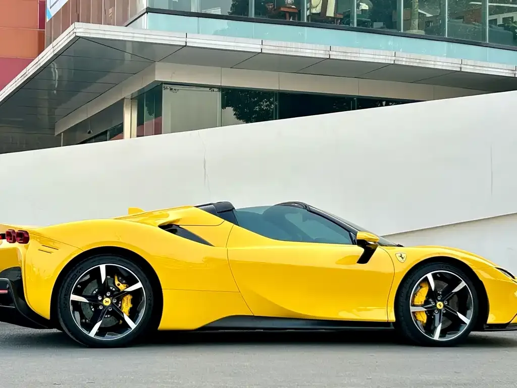 Ferrari SF90 — фото 7