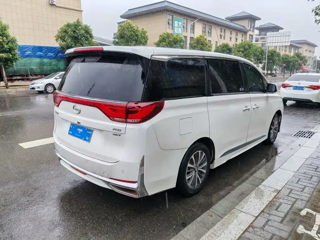 GAC Motor Trumpchi M8 — фото 8