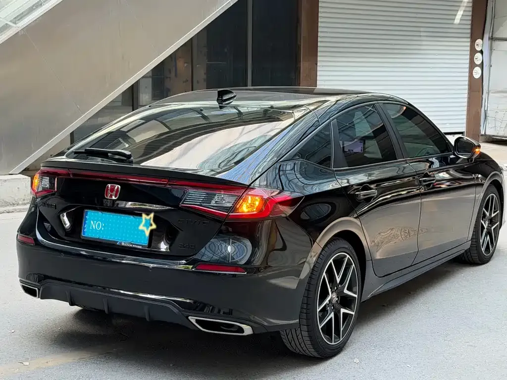 Honda Civic — фото 6