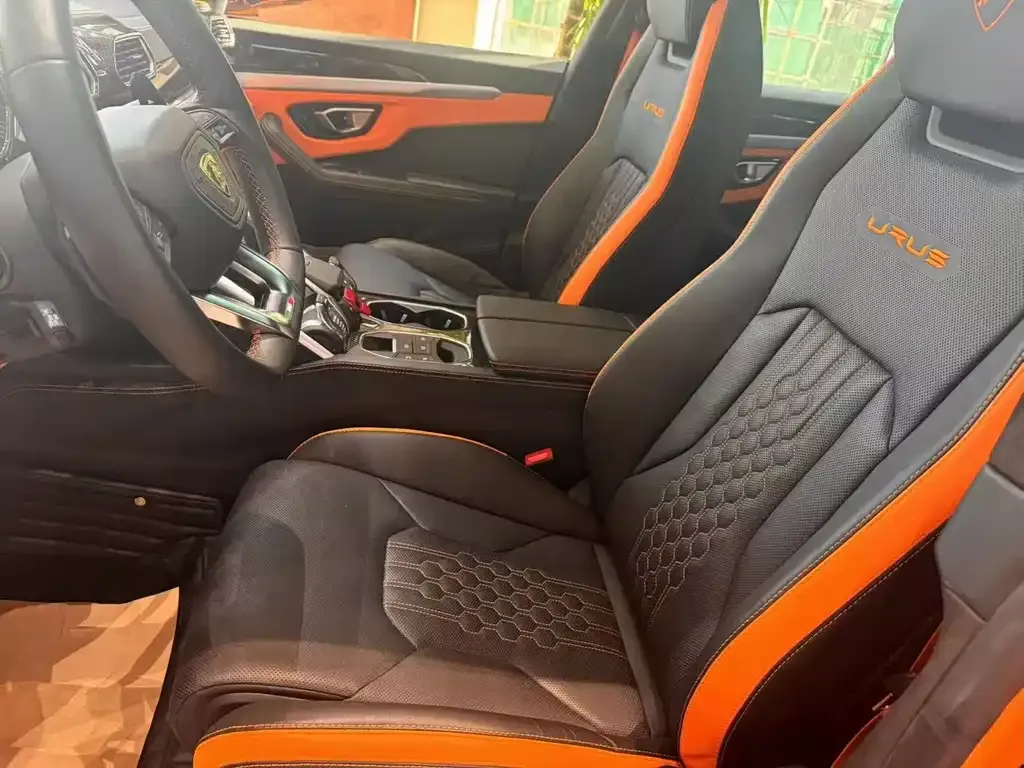 Lamborghini Urus — фото 6