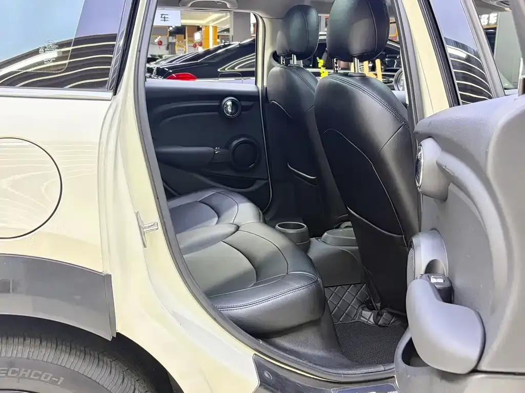 MINI Cooper (3-door) 2021 из CN, фото 10
