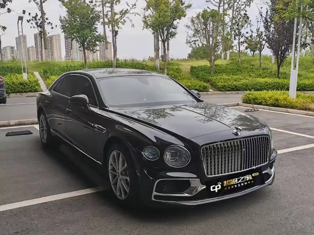 Bentley Flying Spur — фото 8