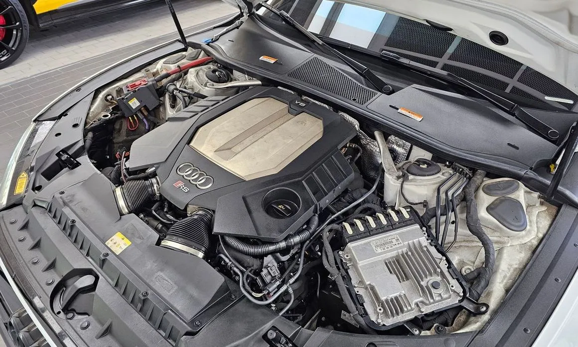 Audi RS7 2021 из KR, фото 10