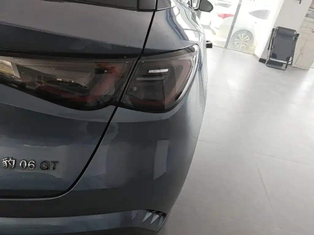 BYD Seal 06GT — фото 2