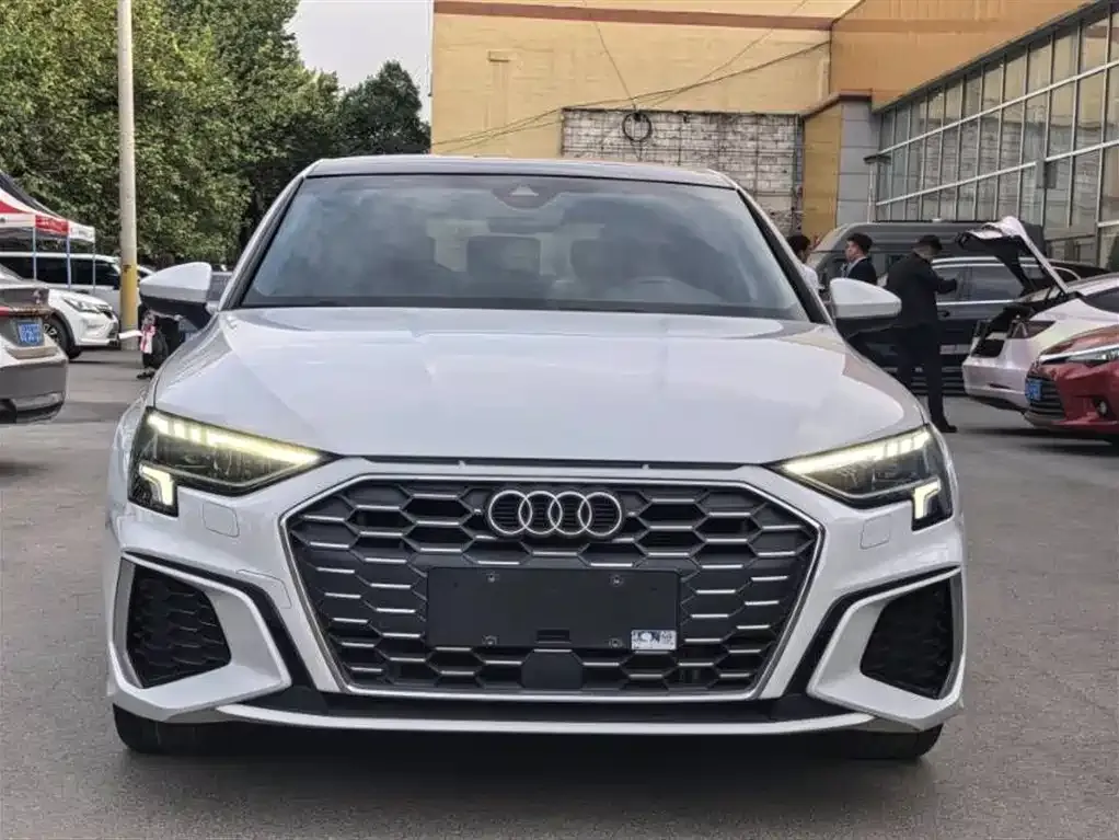 Audi A3 — фото 7